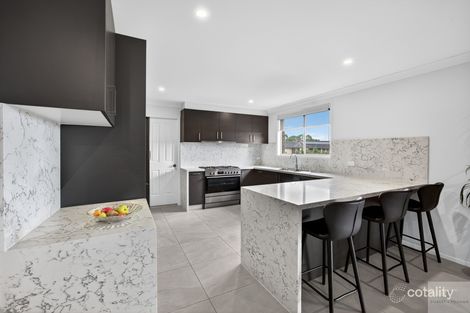 Property photo of 26 Greco Place Rosemeadow NSW 2560