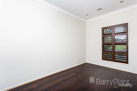 Property photo of 25 Beachview Parade Point Cook VIC 3030