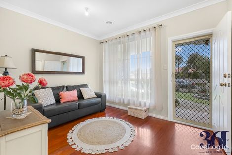 Property photo of 15 Sunbird Crescent Hoppers Crossing VIC 3029