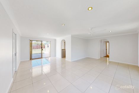 Property photo of 56 Bannockburn Crescent Parkinson QLD 4115