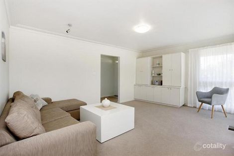 Property photo of 12 Oxley Close Glen Waverley VIC 3150