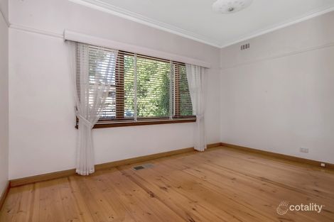 Property photo of 40 Marshall Road Box Hill North VIC 3129