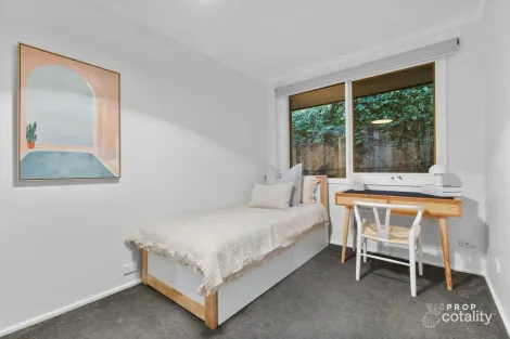 Property photo of 1/26 Ross Street Ferntree Gully VIC 3156