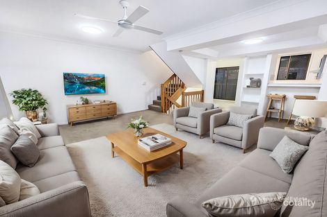 Property photo of 2/22 Mitre Street St Lucia QLD 4067