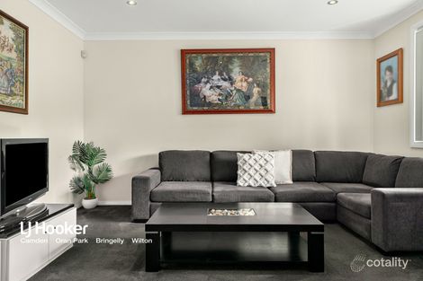 Property photo of 21 Holland Drive Spring Farm NSW 2570