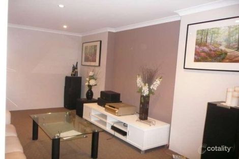 Property photo of 86 Edgecombe Pass Aveley WA 6069