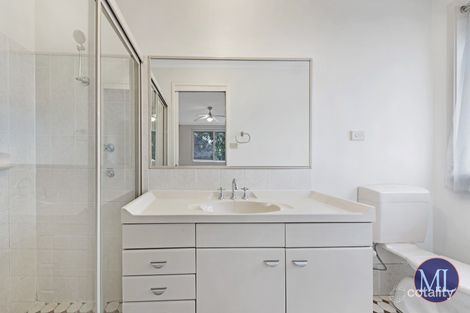 Property photo of 4 Pykett Place Dural NSW 2158