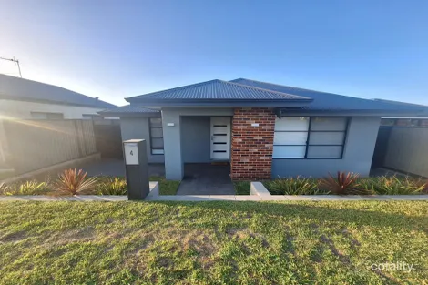 Property photo of 4 Barambah Circuit Bayonet Head WA 6330