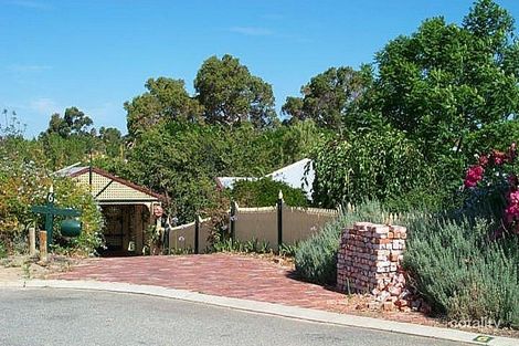 6 Pennant Pl, Woodvale, WA 6026