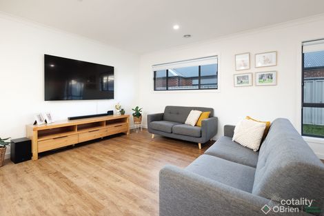 Property photo of 17 Firmstone Road Leneva VIC 3691