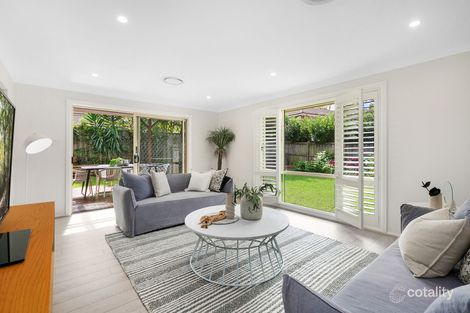 Property photo of 33 Waterside Grove Warriewood NSW 2102