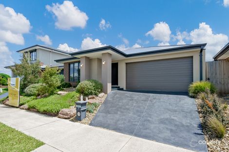 Property photo of 3 Napperby Way Cranbourne North VIC 3977
