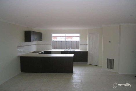 Property photo of 21 Hindmarsh Drive Manor Lakes VIC 3024