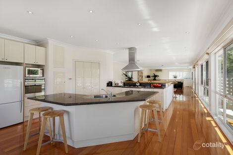 Property photo of 1/341 The Boulevard Ivanhoe East VIC 3079