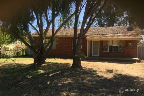 13 Clifton Cres, Pinjarra, WA 6208