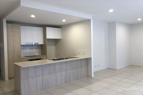 Property photo of 2/9 Stornaway Road Queanbeyan NSW 2620