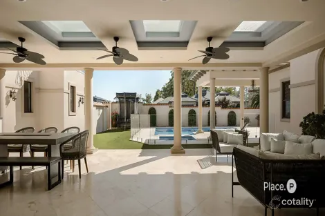 Property photo of 10 Caithness Court Middle Ridge QLD 4350