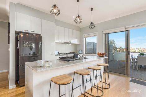 Property photo of 1 Duranta Drive Gowanbrae VIC 3043