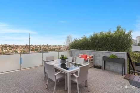 Property photo of 1 Duranta Drive Gowanbrae VIC 3043