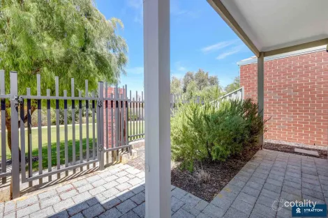 Property photo of 52 Addington Loop Piara Waters WA 6112