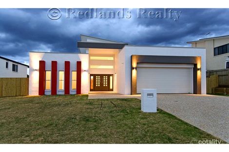 Property photo of 10 Seaspray Street Thornlands QLD 4164