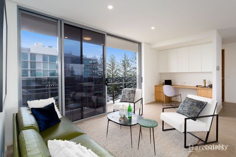 Property photo of 102/2 Prince Edward Parade Redcliffe QLD 4020