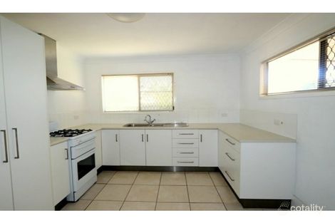 Property photo of 9 Diamond Avenue Emerald QLD 4720