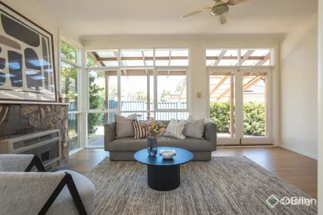 Property photo of 13 Byng Avenue Heatherton VIC 3202