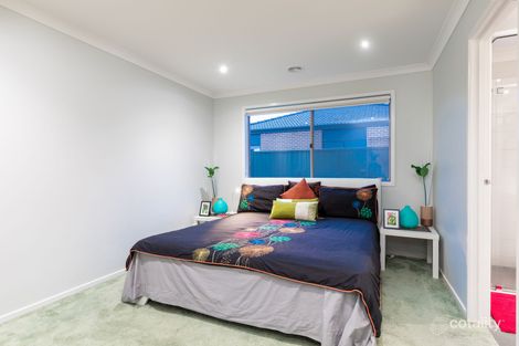 Property photo of 20 Benedetto Crescent Cranbourne East VIC 3977