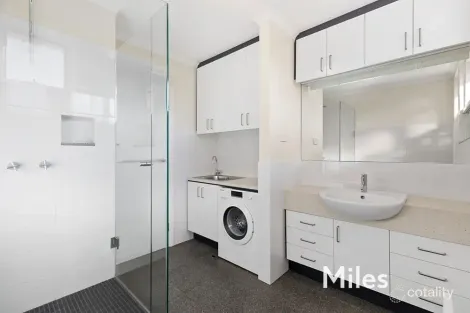 Property photo of 7/7 Ashby Grove Ivanhoe VIC 3079