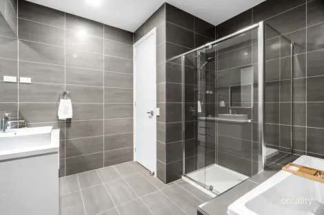 Property photo of 3/18 Lex Grove Oak Park VIC 3046