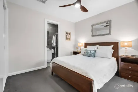 Property photo of 3/18 Lex Grove Oak Park VIC 3046