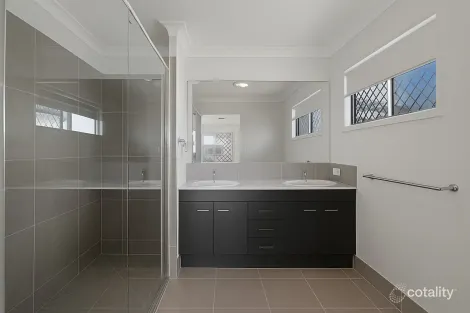 Property photo of 46 Morna Street Newport QLD 4020