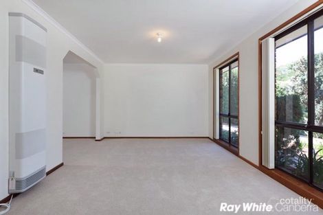 Property photo of 18 Walker Crescent Jerrabomberra NSW 2619