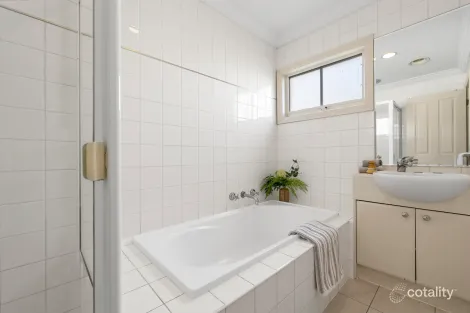Property photo of 13/1-3 Frank Street Doncaster VIC 3108