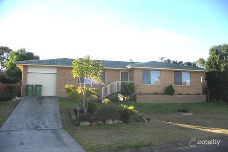 34 Lancaster Pde, Bateau Bay, NSW 2261