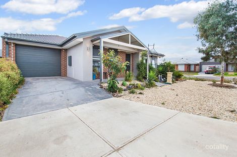 Property photo of 2 Yan Yean Avenue Wallan VIC 3756