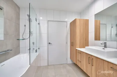 Property photo of 13 Kuranda Crescent Kuranda QLD 4881