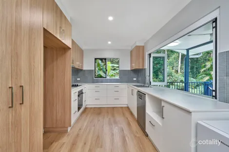 Property photo of 13 Kuranda Crescent Kuranda QLD 4881