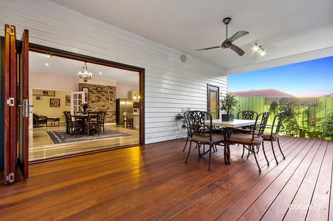 Property photo of 10 Eram Road Box Hill North VIC 3129