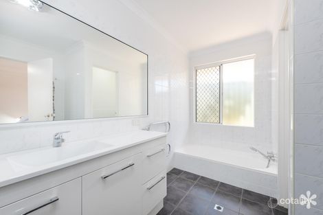 Property photo of 19 Green Vale Heights Leeming WA 6149
