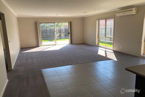 Property photo of 16 Home Road Point Cook VIC 3030