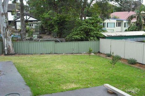 Property photo of 33 Devonshire Crescent Oak Flats NSW 2529