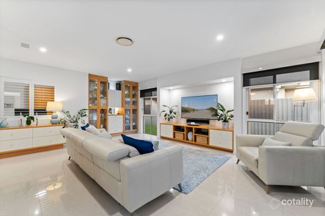 Property photo of 3 Burns Close Eight Mile Plains QLD 4113