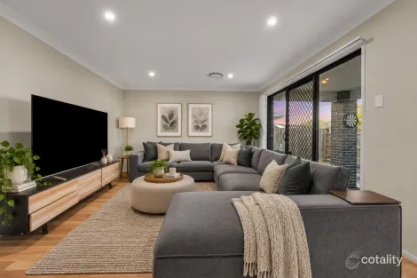 Property photo of 50 Santiago Crescent Spring Mountain QLD 4300