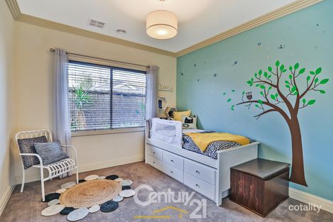 Property photo of 4 Egret Way Pakenham VIC 3810