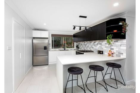 Property photo of 8 Bottle Brush Place Colyton NSW 2760