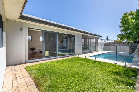 Property photo of 33 Buxton Street Mount Hawthorn WA 6016