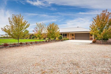 11 Almond Bush St, Somerville, VIC 3912