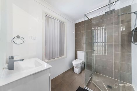 Property photo of 32 Faulkner Way Edmondson Park NSW 2174